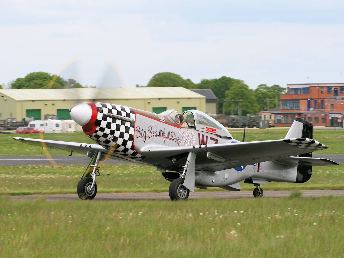 Mustang P-51D 'Big Beautiful Doll', Abingdon 2009 - pic by Nigel Key