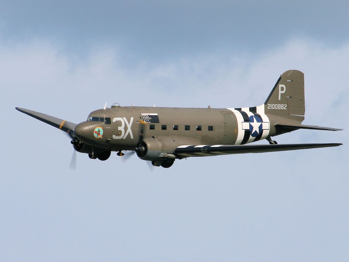 Douglas C-47A 'Skytrain', Abingdon 2009 - pic by Nigel Key