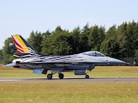 General Dynamics F-16 'Falcon', RIAT 2015 - pic by Nigel Key