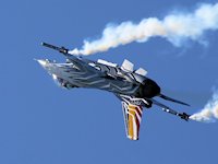 General Dynamics F-16 'Falcon', RIAT 2015 - pic by Nigel Key